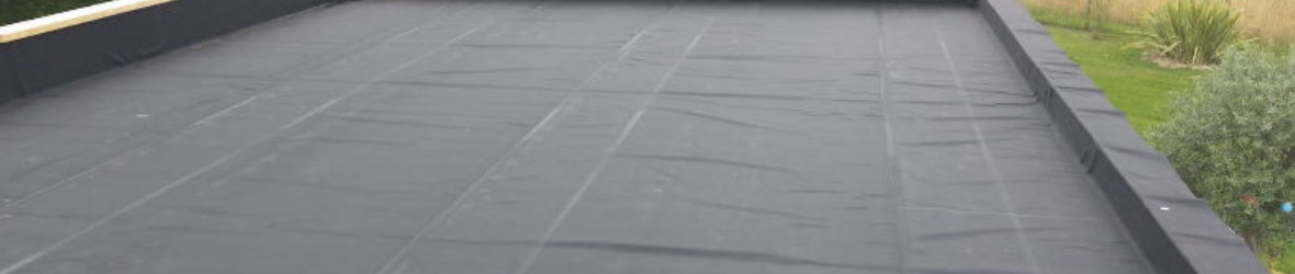 Teras Çatıların Su Yalıtımında Membran mı, Yoksa Sürme/Püskürtme Su Yalıtımı mı?